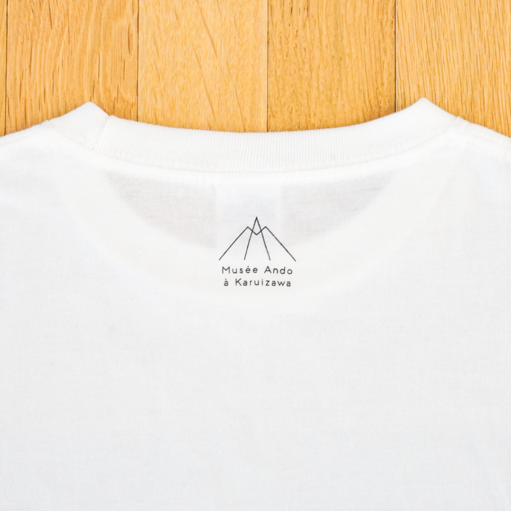 Tシャツ 横たわる猫 (L)